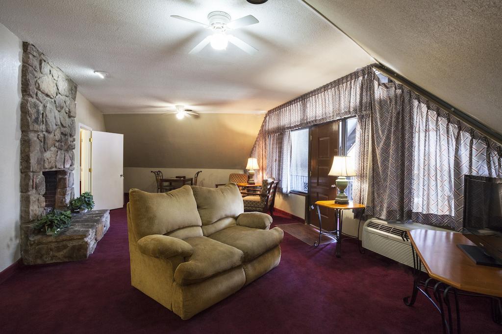Four Seasons Motor Lodge Gatlinburg Pokoj fotografie